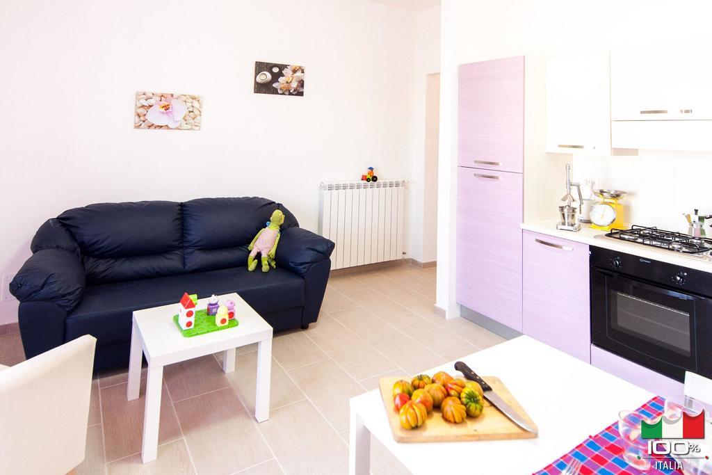 Cherry House Minturno Bagian luar foto